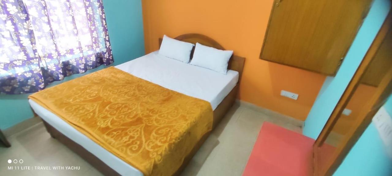 Hotel Nakshatra 우티 외부 사진