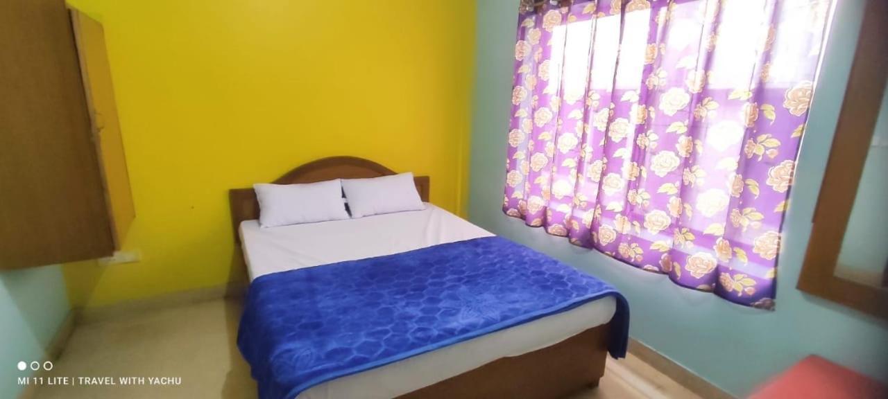 Hotel Nakshatra 우티 외부 사진