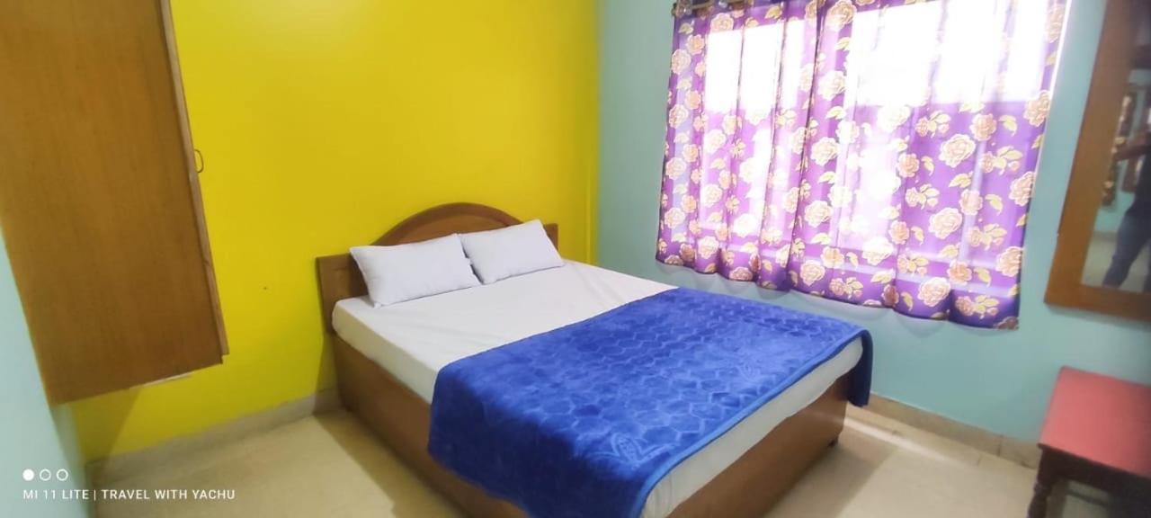 Hotel Nakshatra 우티 외부 사진