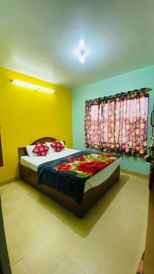 Hotel Nakshatra 우티 외부 사진
