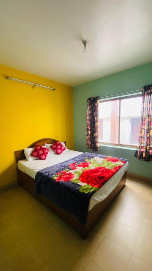 Hotel Nakshatra 우티 외부 사진